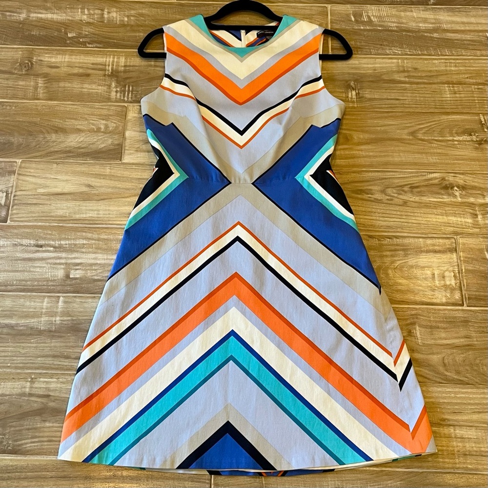 Maggy London‎ Rita Chevron Stripe Fit & Flare Midi Dress Women’s Size 6